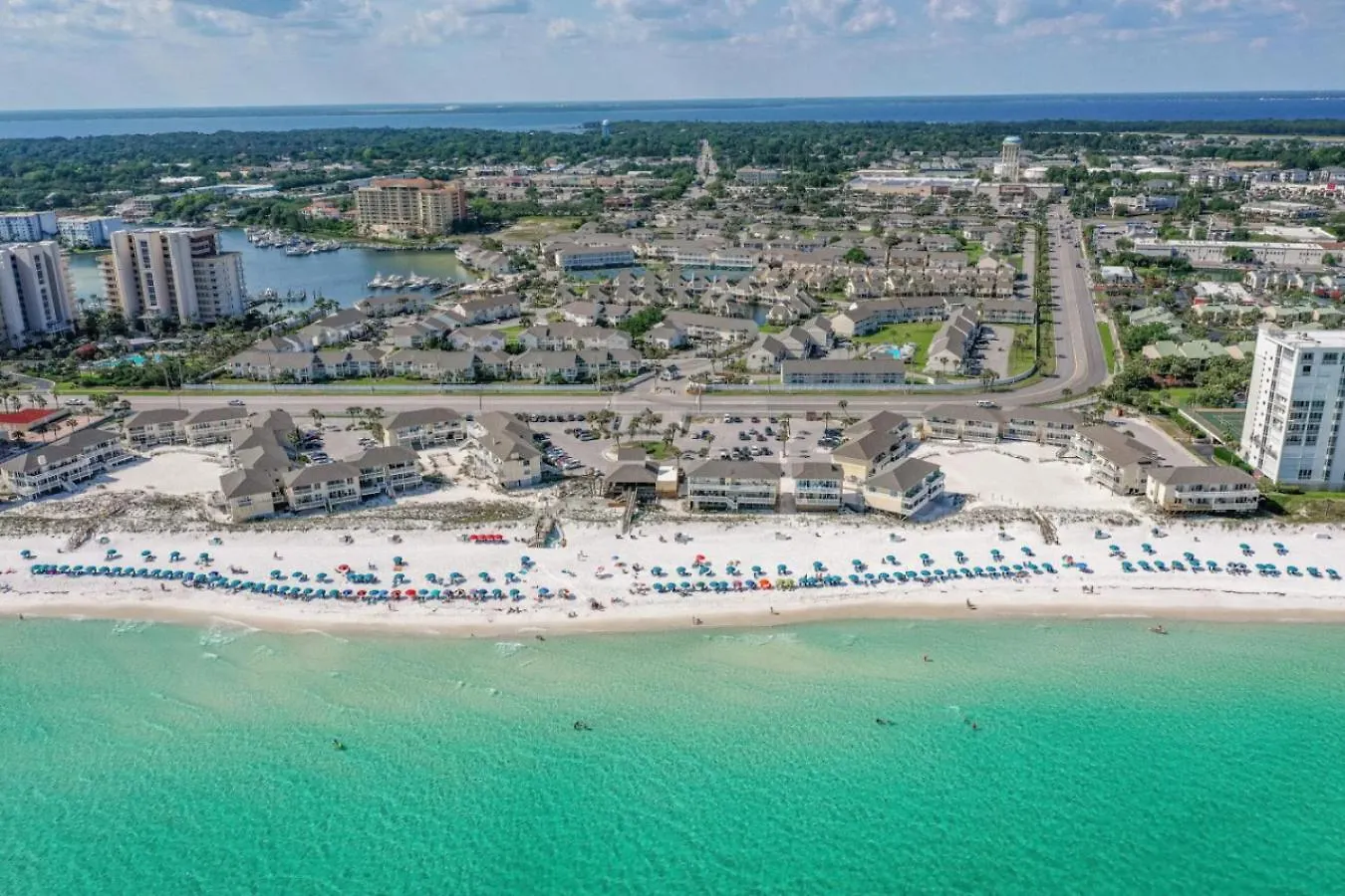 Sandpiper Cove Villa 9 3 Bedroom 3 Bath Sleeps 10 Destin